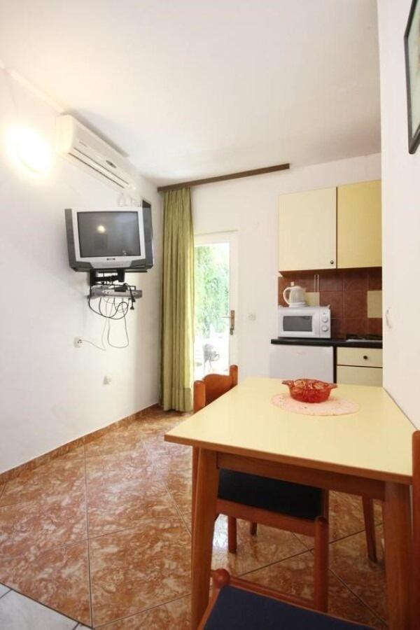 Apartments Tonka - 150M From The Sea & Parking Orebic Exterior photo